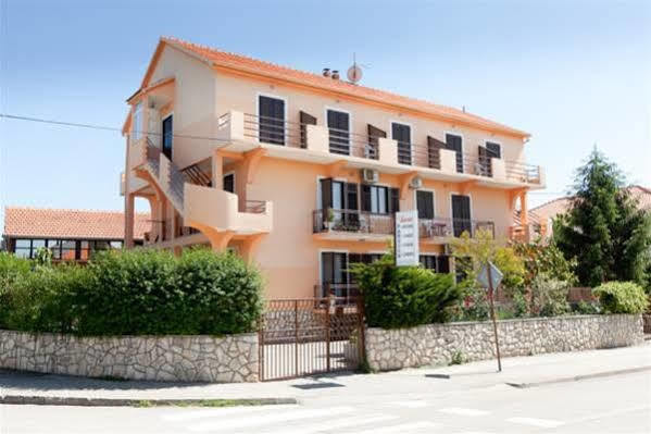 Pansion Maria Bed & Breakfast Zadar Exterior foto